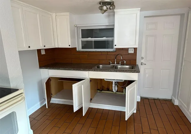 Photo 3 of Single family home for sale at 3718 19th Avenue S, Saint Petersburg, FL 33711 | MLS# TB8359287 | Listing updated on 2025-08-29