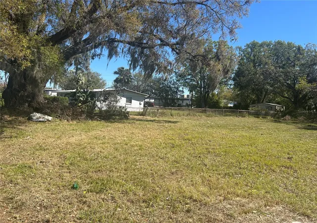5th image of 7707 Gibsonton Dr, Gibsonton, FL 33534 | MLS# TB8359567