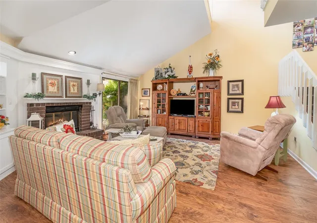 5th image of 702 Clusterwood Dr, Yalaha, FL 34797 | MLS# TB8359735