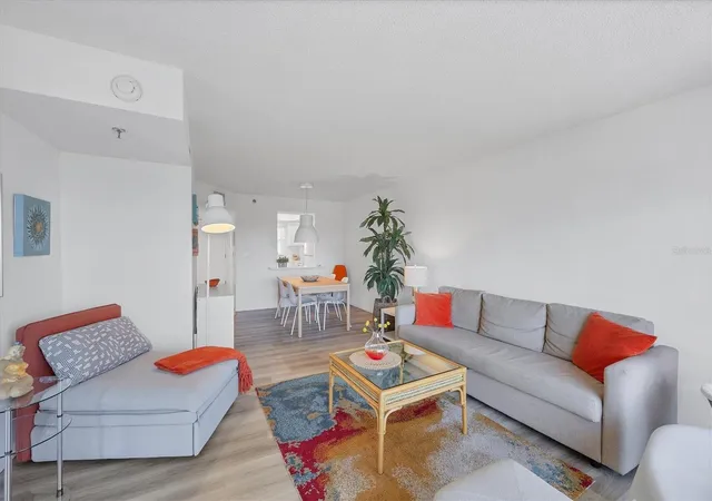 5th image of 1001 Benjamin Franklin Dr #511, Sarasota, FL 34236 | MLS# A4643855