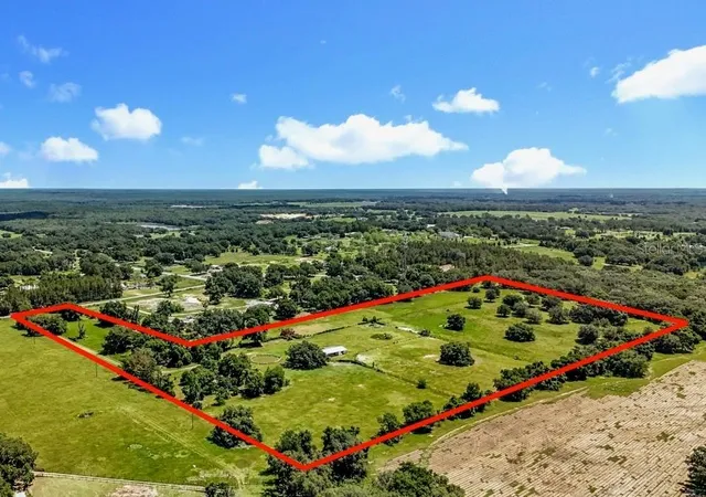 1st image of 41204 Emeralda Island Rd, Leesburg, FL 34788 | MLS# O6288414