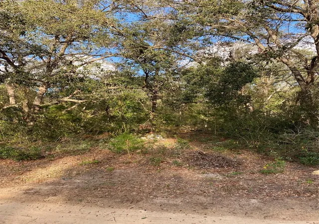 1st image of Dogwood Way, Lady Lake, FL 32159 | MLS# G5094033