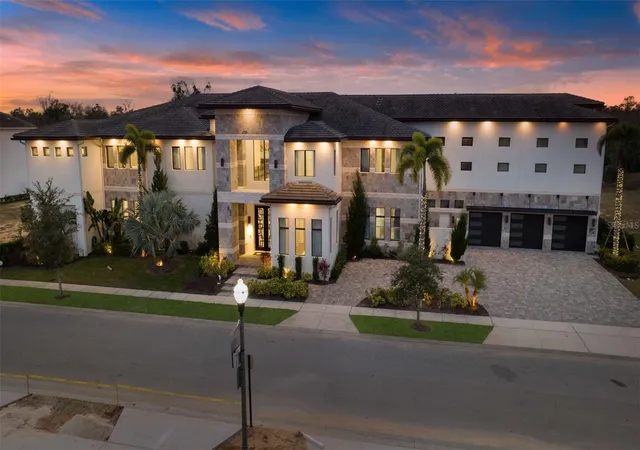 Photo 1 of Mansion for sale at 1148 Grand Traverse Pkwy, Reunion, FL 34747 | MLS# O6288561 | Listing updated on 2026-03-13