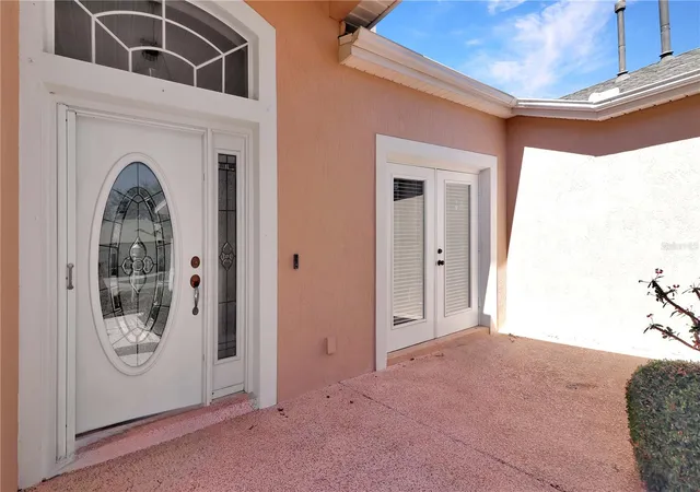 Photo 3 of Single family home for sale at 20751 Queen Alexandra Dr, Leesburg, FL 34748 | MLS# G5094138 | Listing updated on 2026-10-03