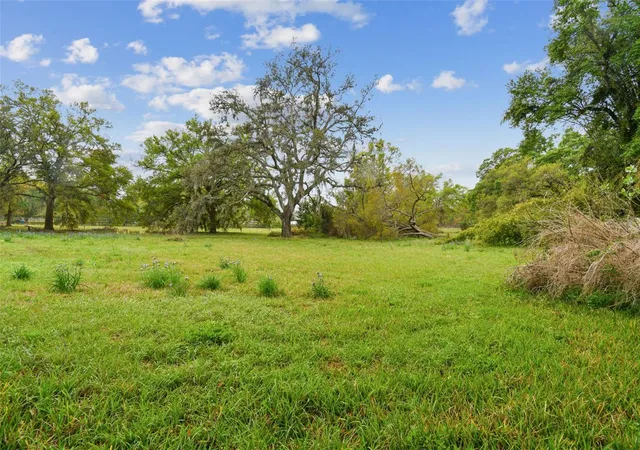 5th image of S Taylor Rd, Seffner, FL 33584 | MLS# TB8361072