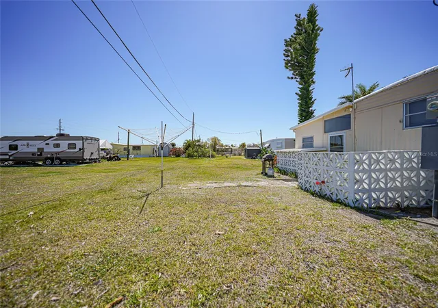 Homes for sale in Englewood, FL | 1407 Seagull Dr, Englewood, FL 34224 | MLS# D6141326