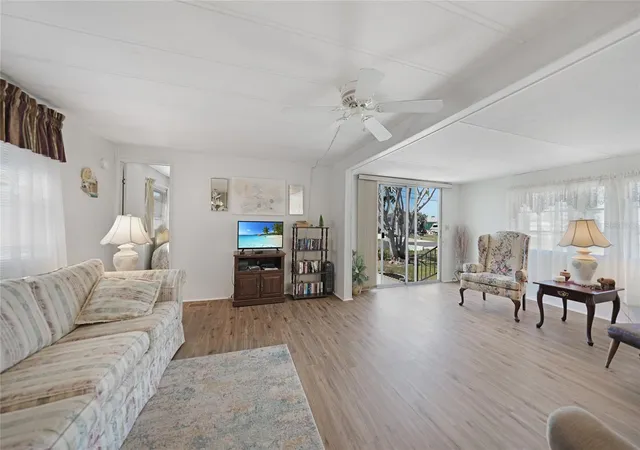 Homes for sale in Englewood, FL | 1407 Seagull Dr, Englewood, FL 34224 | MLS# D6141326