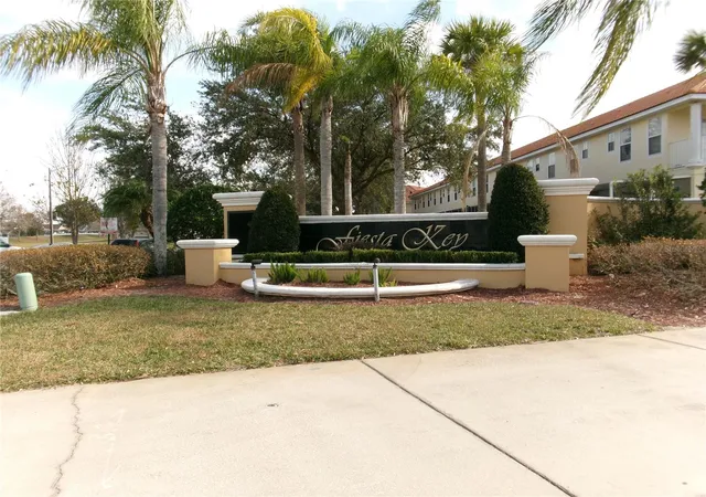 Photo 1 of Townhouse for sale at 1285 S South Cir, Kissimmee, FL 34746 | MLS# O6289956 | Listing updated on 2026-10-26