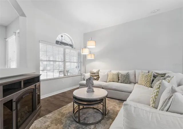 5th image of 51 Bannerwood Ln, Palm Coast, FL 32137 | MLS# FC308131