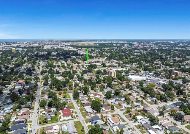 Homes for sale in Tampa, FL | 2711 N Macdill Ave, Tampa, FL 33607 | MLS# TB8363575