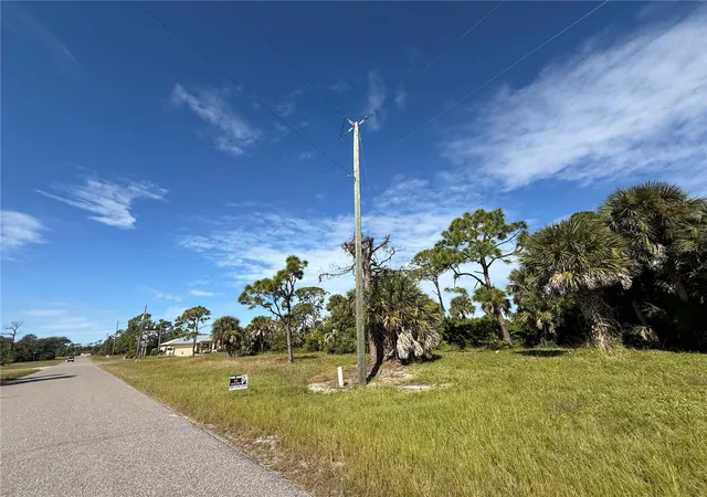 Homes for sale in Placida, FL | 32 Master Dr, Placida, FL 33946 | MLS# O6291371
