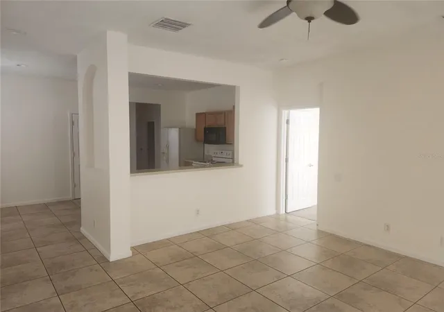 3rd image of 14656 Wake Robin Dr, Brooksville, FL 34604 | MLS# W7873704