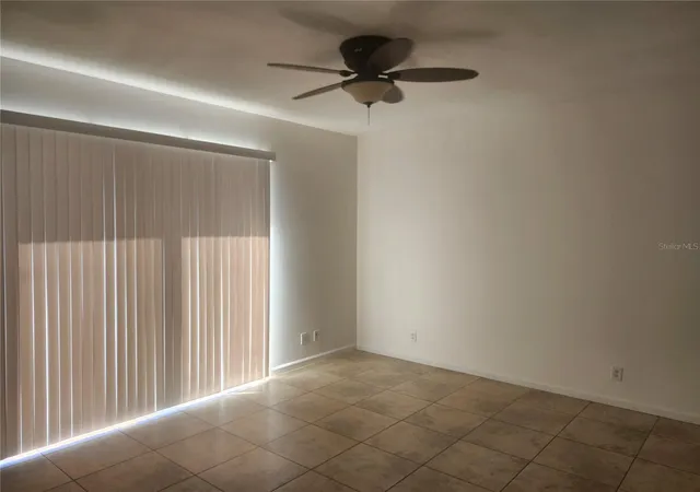 4th image of 14656 Wake Robin Dr, Brooksville, FL 34604 | MLS# W7873704