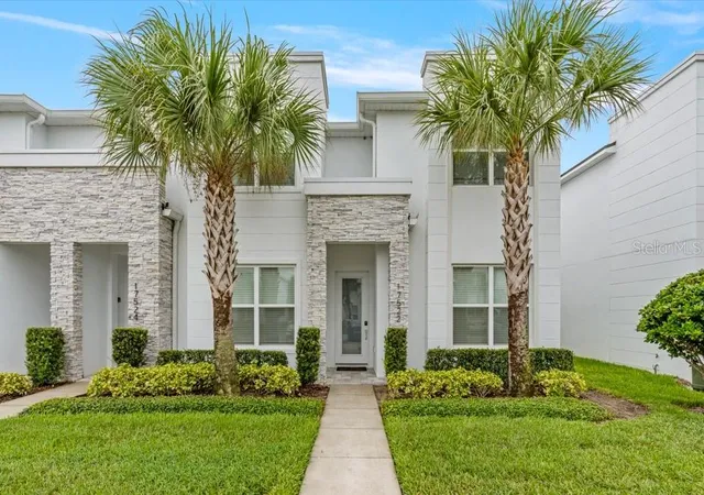 Townhouse for sale at 17522 Hidden Forest Dr, CLERMONT, FL 34714 | MLS# O6291608