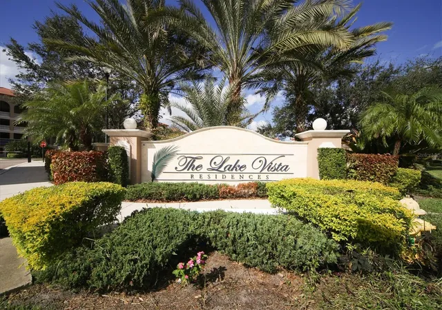 3rd image of 7710 Lake Vis Ct, Bradenton, FL 34202