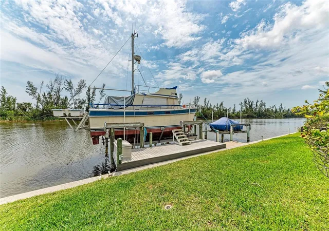 Photo 4 of Single family home for sale at 10640 Ayear Rd, Port Charlotte, FL 33981 | MLS# D6141477 | Listing updated on 2026-10-20