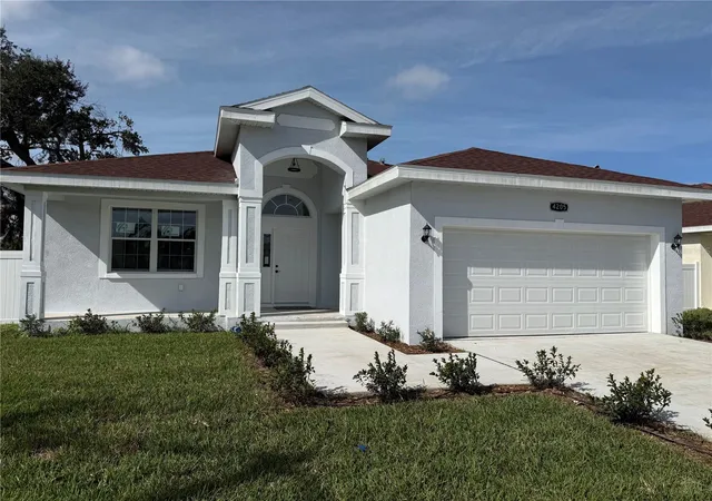 Photo 1 of Single family home for sale at 4205 57th Ave N, Saint Petersburg, FL 33714 | MLS# TB8364939 | Listing updated on 2026-09-13