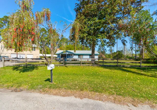 3rd image of 9 Shadow Ln, Ormond Beach, FL 32174 | MLS# FC308311
