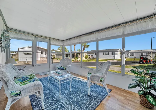 4th image of 128 E Saint Johns Way, Apollo Beach, FL 33572 | MLS# TB8365312