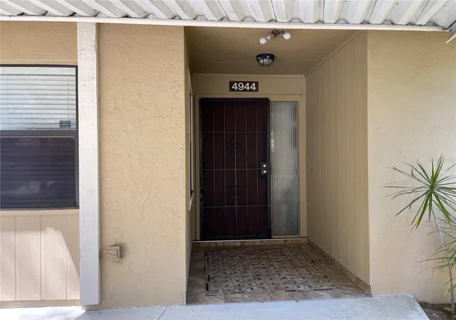Homes for sale in Sarasota, FL | 4944 Village Gardens Dr #151, Sarasota, FL 34234 | MLS# A4645837