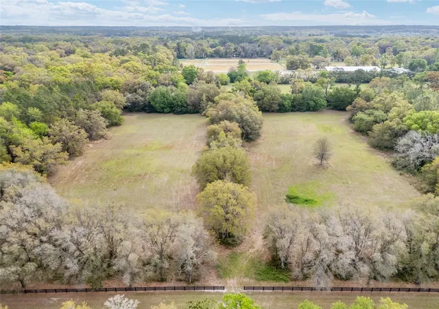 5th image of 3595 Nw 156Th Dr, Newberry, FL 32669 | MLS# GC529300