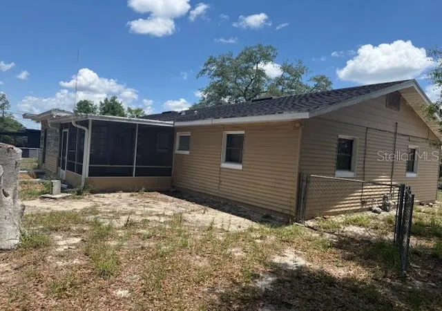 2nd image of 2108 Wolf Rd, Orlando, FL 32808 | MLS# O6292851