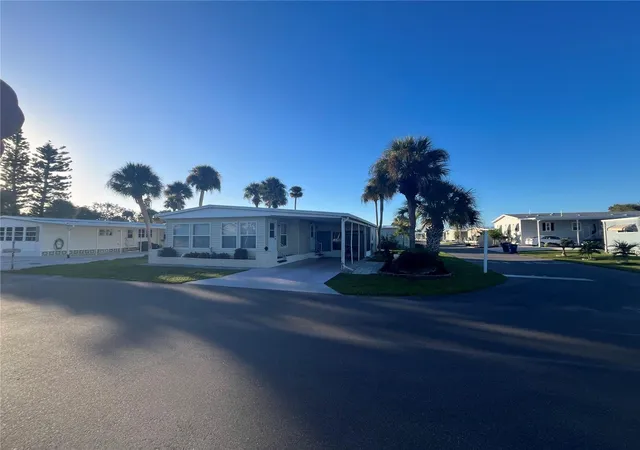 Photo 1 of Manufactured home for sale at 530 Via Veneto, Venice, FL 34285 | MLS# N6137980 | Listing updated on 2026-10-21