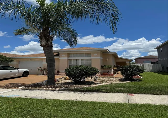 Photo 4 of Single family home for sale at 105 Cattail Ct, Kissimmee, FL 34743 | MLS# FC308382 | Listing updated on 2026-10-06