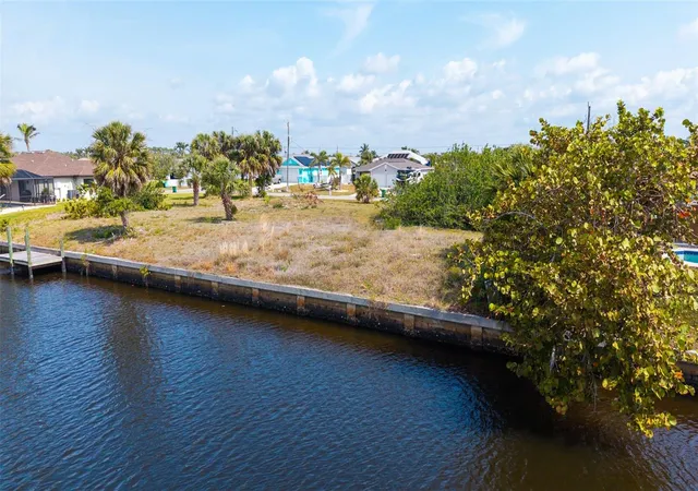 Photo 14 of Land for sale at 17117 Canary Ln, Port Charlotte, FL 33948 | MLS# A4646227 | Listing updated on 2026-03-20