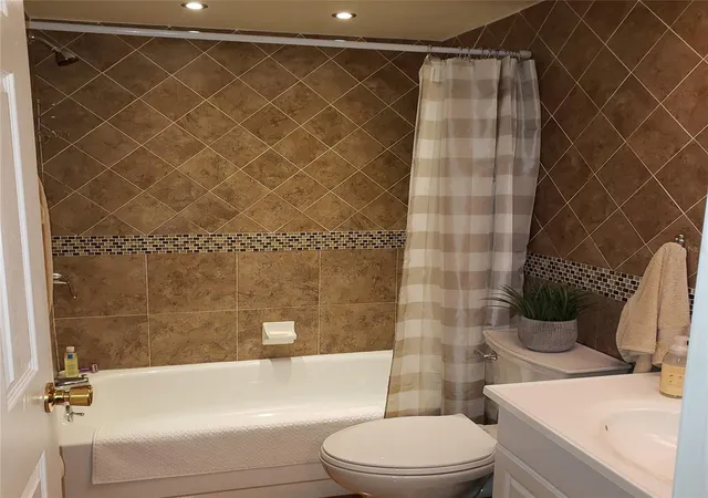 20th image of 113 Nina Way #113, Oldsmar, FL 34677 | MLS# TB8366634