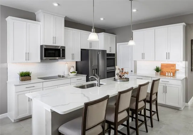 Photo 3 of Sale Pending at 11054 Nellie Xing Cir, Clermont, FL 34711 | MLS# W7873953 | Listing updated on 2026-09-04