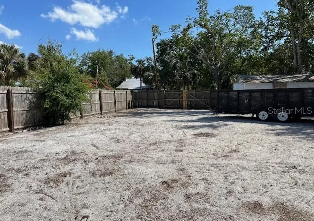 Homes for sale in Osprey, FL | 110 Pine Ave, Osprey, FL 34229 | MLS# A4646339