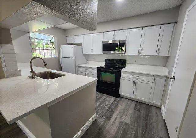 3rd image of 200 Afton Sq, ALTAMONTE SPRINGS, FL 32714