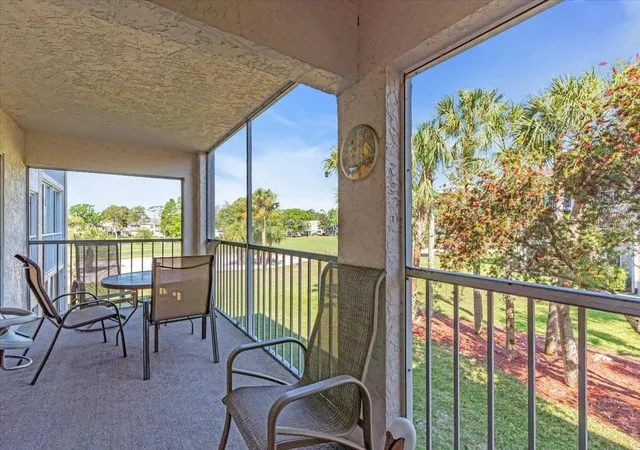 4th image of 6501 Stone River Rd #209, Bradenton, FL 34203 | MLS# A4646461