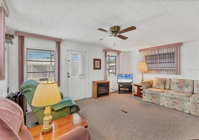 Photo 3 of Manufactured home for sale at 1212 41St Avenue Dr E, Ellenton, FL 34222 | MLS# A4646496 | Listing updated on 2026-10-05