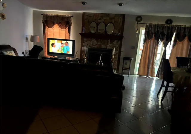 Photo 3 of Single family home for sale at 1312 Foxboro Dr, Brandon, FL 33511 | MLS# TB8367447 | Listing updated on 2026-05-18