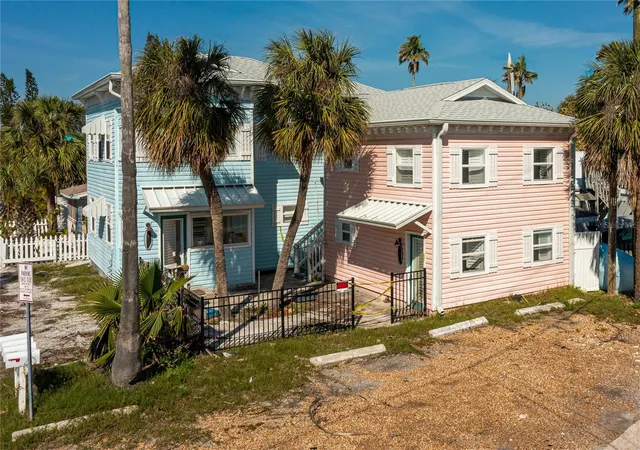 2nd image of 134 86th Ave, Treasure Island, FL 33706 | MLS# TB8368499