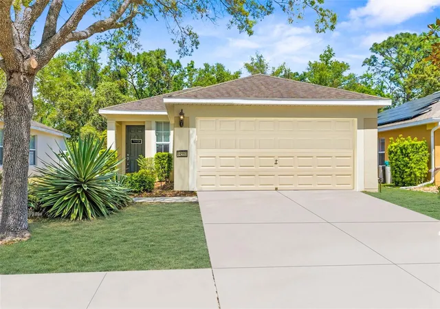 Photo 1 of Single family home for sale at 14581 Wake Robin Dr, Brooksville, FL 34604 | MLS# W7874125 | Listing updated on 2026-03-25