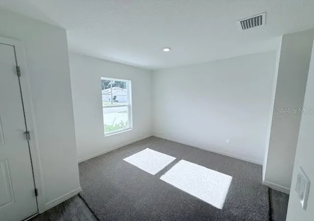 Homes for sale in Palm Coast, FL | 25 Round Thorn Dr, Palm Coast, FL 32164 | MLS# C7507878