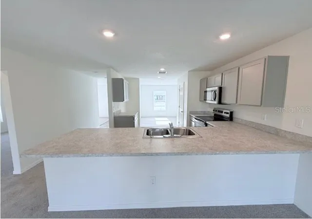 Homes for sale in Palm Coast, FL | 25 Round Thorn Dr, Palm Coast, FL 32164 | MLS# C7507878