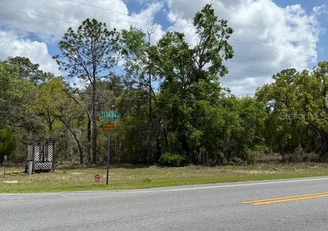 Photo 3 of Sale Pending at 8655 S Florida Ave, Floral City, FL 34436 | MLS# G5095210 | Listing updated on 2026-07-27