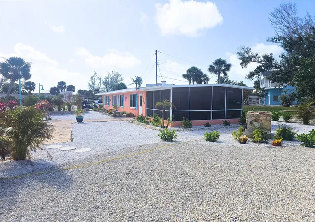 2nd image of 1270 Gulf Blvd #A&B, Englewood, FL 34223 | MLS# D6141753