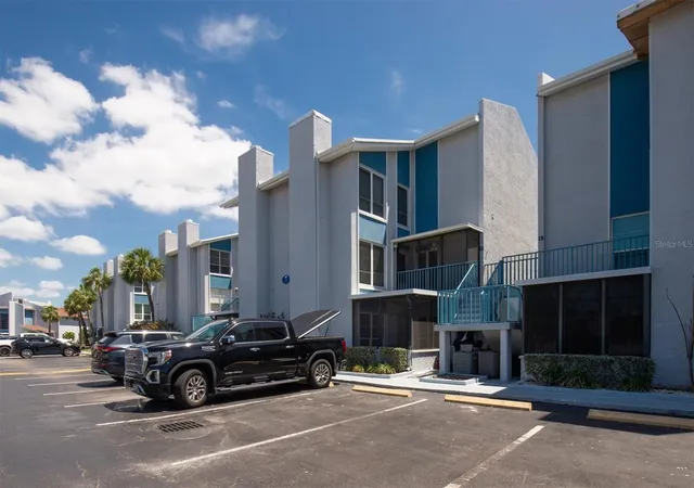 Homes for sale in Madeira Beach, FL | 171 Medallion Boulevard, Madeira Beach, FL 33708 | Houzeo