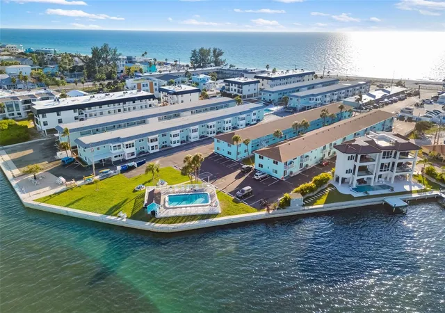 1st image of 117 7th St N #5, Bradenton Beach, FL 34217 | MLS# A4647437