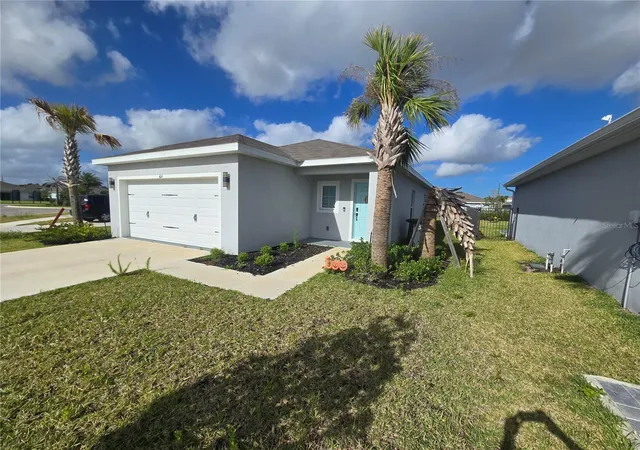 Photo 2 of Single family home for sale at 404 Acai Ln, Fort Pierce, FL 34981 | MLS# A4647489 | Listing updated on 2026-08-19