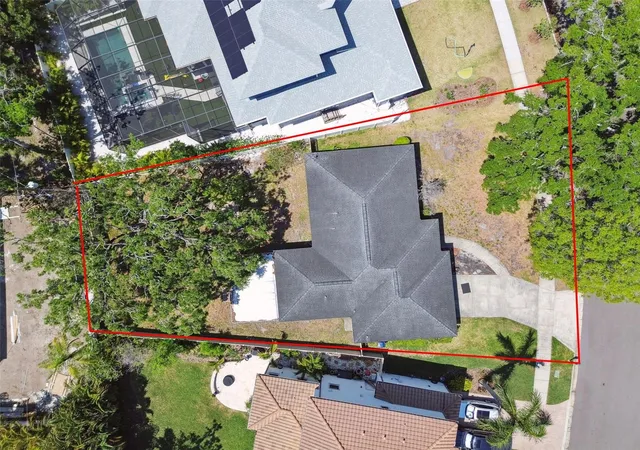 Homes for sale in Tampa, FL | 2607 S Bryant Cir, Tampa, FL 33629 | MLS# TB8370198