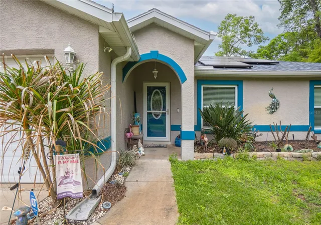 Photo 3 of Single family home for sale at 3956 S Fernpark Ter, Inverness, FL 34452 | MLS# W7874277 | Listing updated on 2026-10-05
