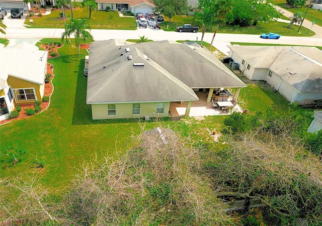 24th image of 35 Frontier Dr, Palm Coast, FL 32137 | MLS# O6297154