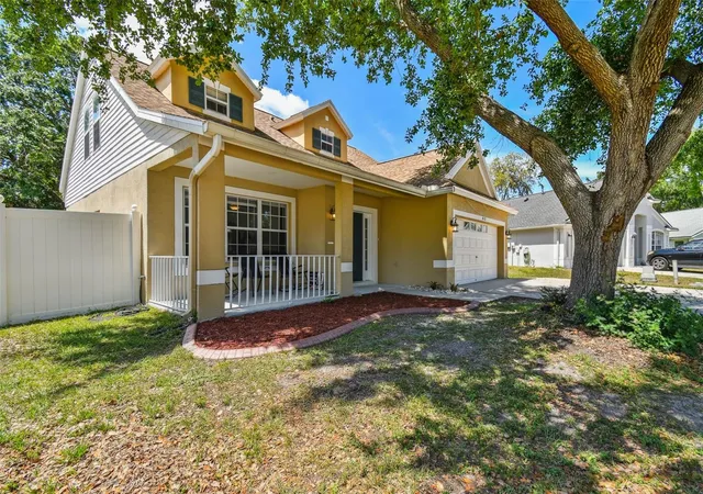 4th image of 24231 Satinwood Ct, Lutz, FL 33559 | MLS# TB8371212