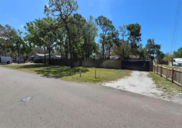 Land for sale at 13296 98th Avenue N, SEMINOLE, FL 33776 | MLS# TB8371320